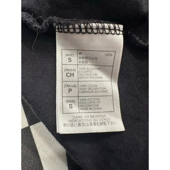 Walt Disney World Parks Black Tee Vintage Small - Picture 4 of 6